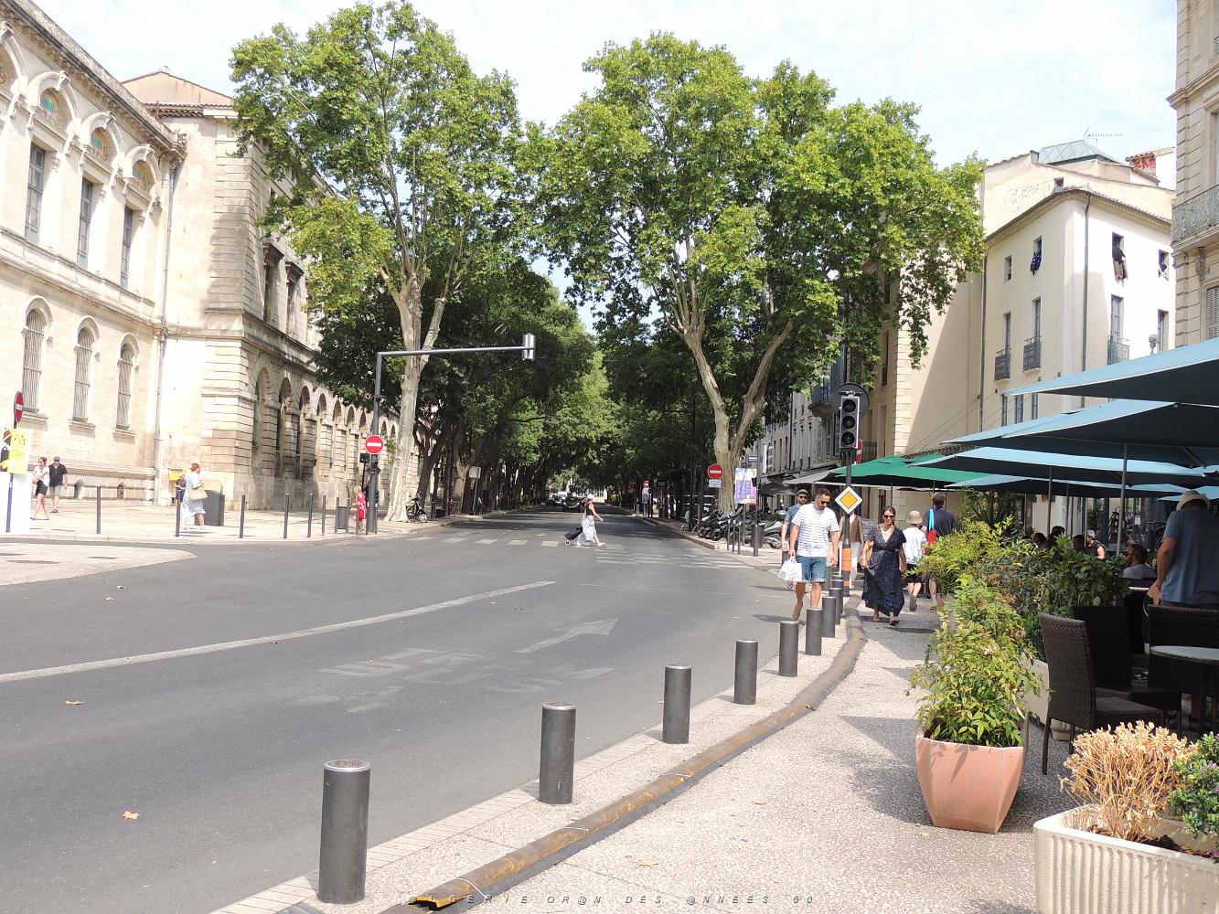 2022 07 UN AIR DE VACANCES LE 22 NIMES (6).JPG -           